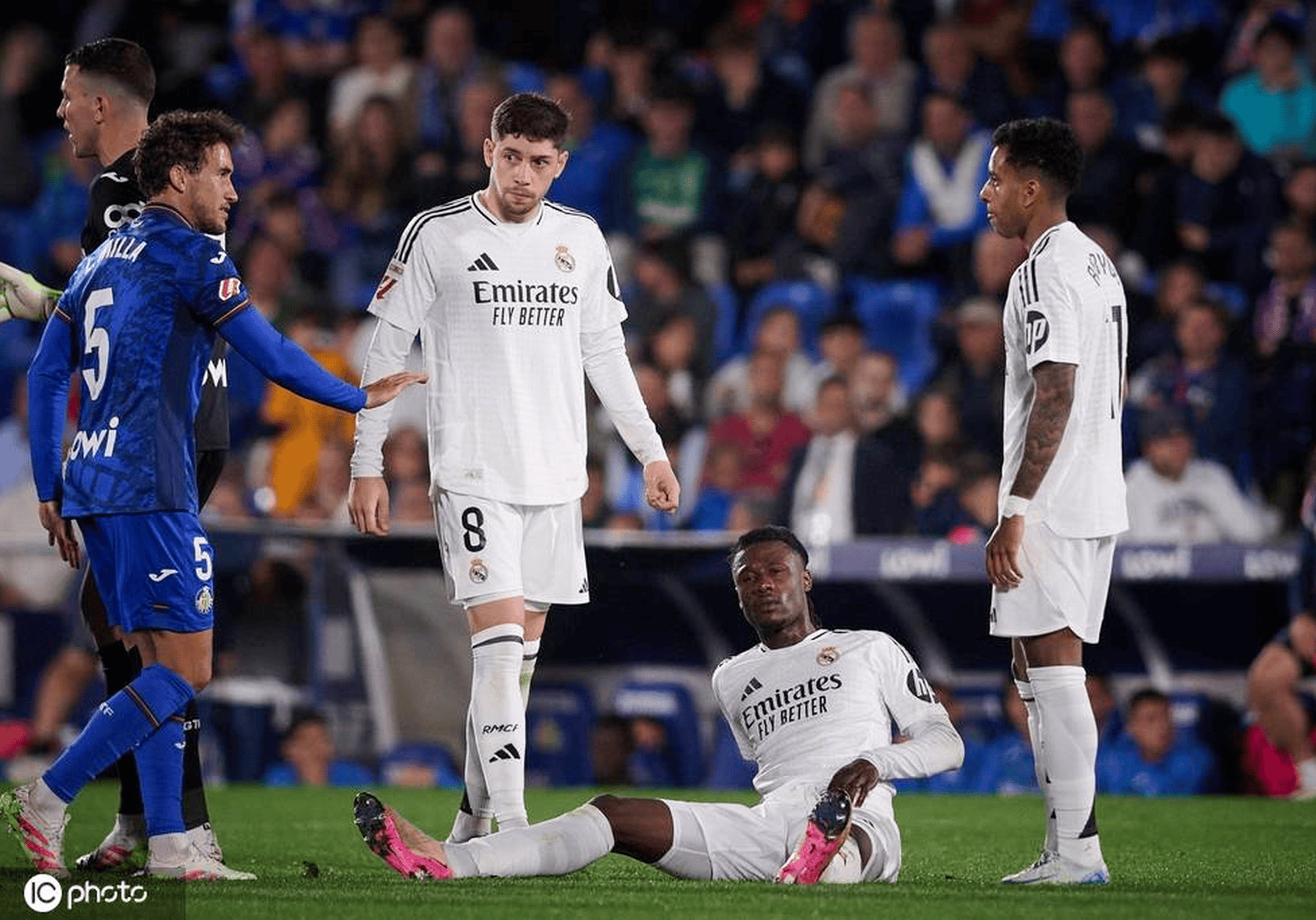 开云平台-加时末段体能课后，马德里竞技伤情更新备战荷甲，质疑声仍在，轮换策略成焦点(马德里竞技最新消息)