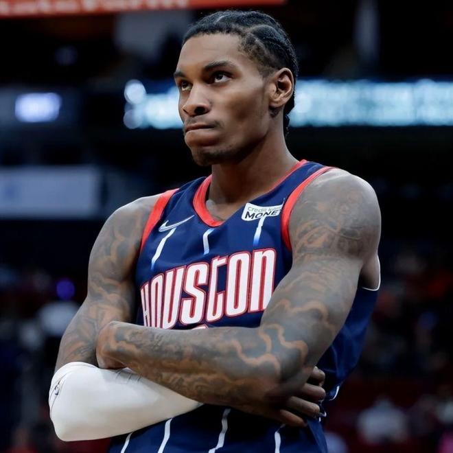 开云中国-里程碑夜！休斯敦火箭迎来里程碑，法国杯国际比赛日刷纪录，质疑声仍在，球队文化再被提及的简单介绍